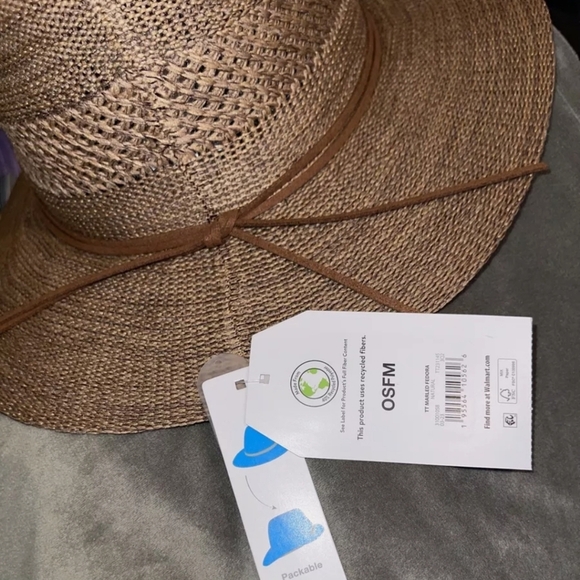 Time and Tru Tan Fedora Hat with Wide Brim PACKABLE - Picture 3 of 3